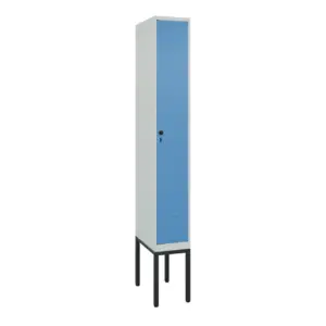 Umkleidespind mit untergebautem Gestell