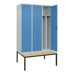 Umkleidespind mit Trennwand und untegebauter Sitzbank